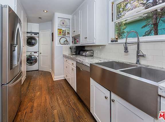 4th image of 20963 Costanso St