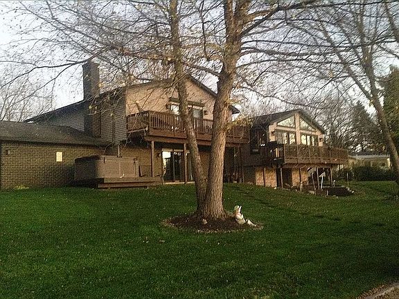 2nd image of 4959 Wavewood Dr