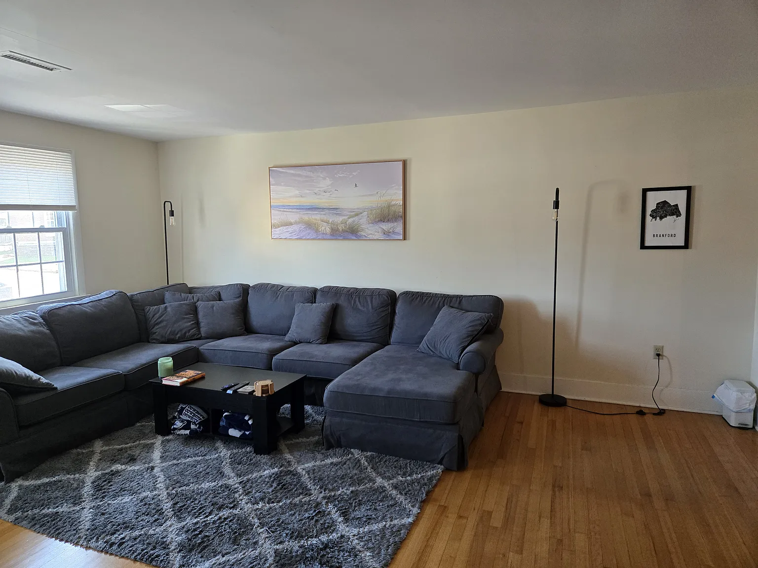2 bed, 1000 sqft, $2,000 — Photo 2