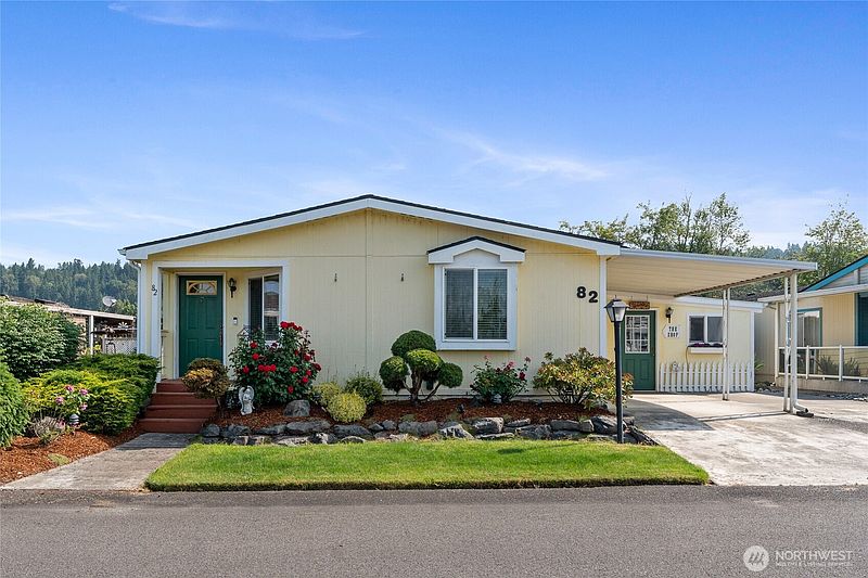 2nd image of 836 Harman Way S #82