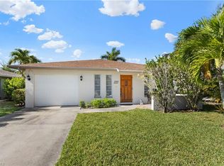 664 108th Ave N, Naples, FL 34108