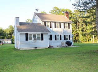 841 Fox Point Rd, Reedville, VA 22539