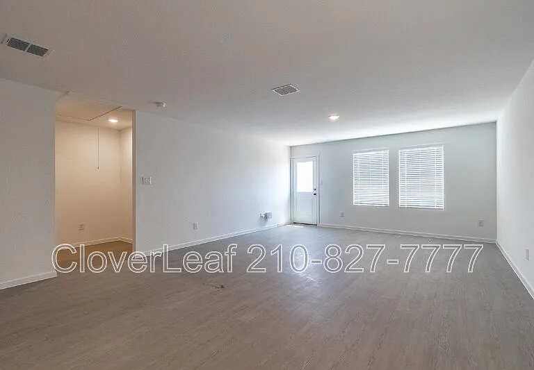 3338 Gingham Point — Photo 10