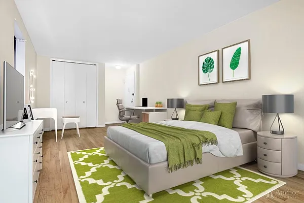 Rented by Anchor Associates | media 17