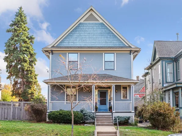 852 Lincoln Ave, Saint Paul, MN 55105