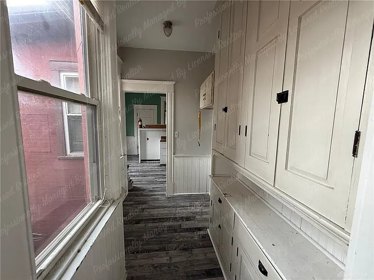 44 W High St #D — Photo 15
