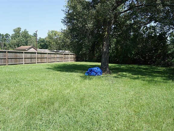 5th image of 1031 S 5th St