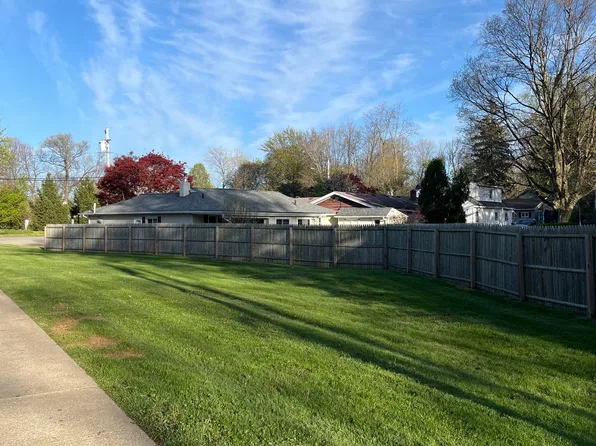 Bank Street Apartments, 825 Bank St #C, Painesville, OH 44077