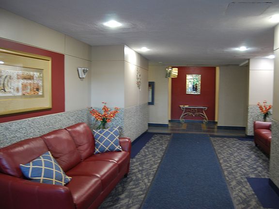 2nd image of 1841 Central Park Ave APT 18N