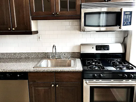 Rented by MNS | media 9