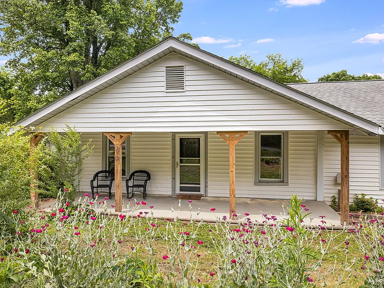 20 Winding Rd — Photo 17