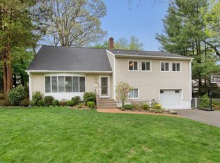 168 Huntley Dr, Hartsdale, NY 10530