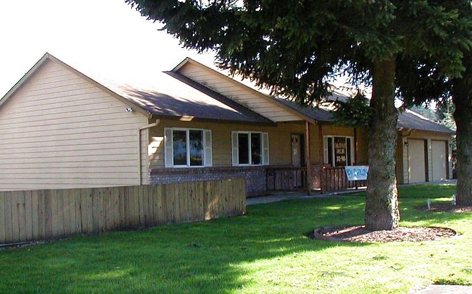 1st image of 2911 NE 132nd Ave