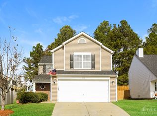 2512 Dracena Dr, Raleigh, NC 27610