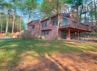 60 Club House Rd, Coventry, RI 02816