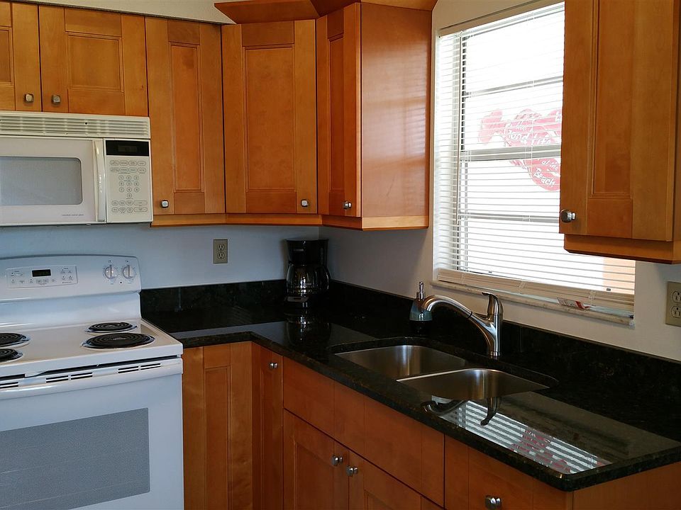 Brand New Fully Stocked Maple and Granite Kitchen