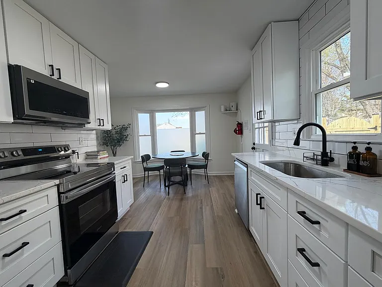3105 Calydon Ct — Photo 13