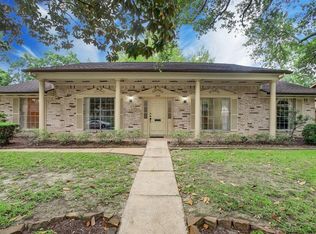 12618 Barryknoll Ln, Houston, TX 77024