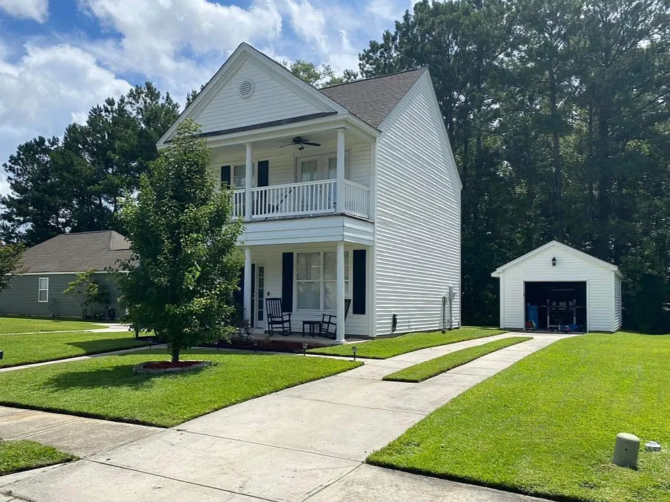 422 Farrow Ct