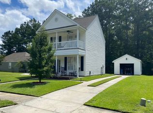 422 Farrow Ct, Moncks Corner, SC 29461