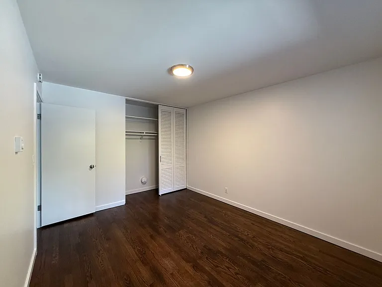 Century Terrace — Photo 54