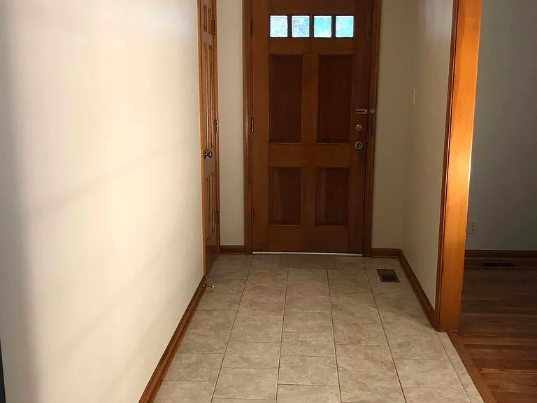 1931 SW Briarwood Dr — Photo 11