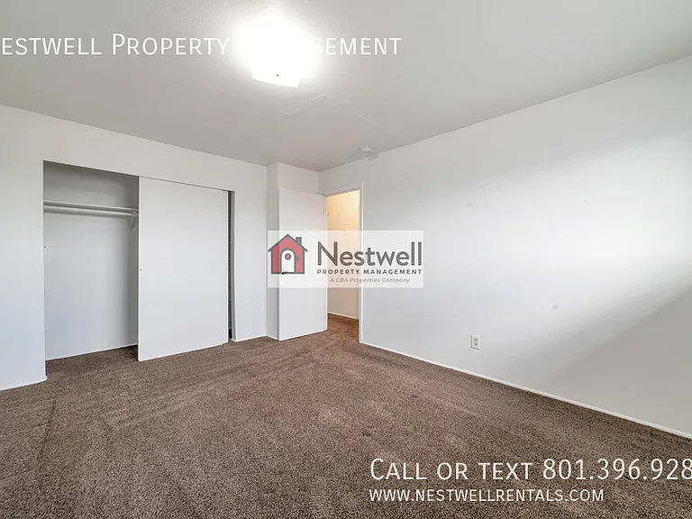1881 W Lake Park Dr #3 — Photo 26