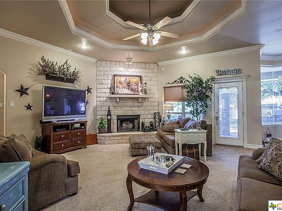 2nd image of 102 Majestic View Ct