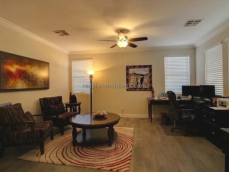 3604 Bryson Ct — Photo 8