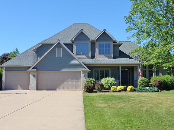 2nd image of 1453 Old Farm Ln