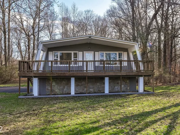 845 W Bauer Dr, Nineveh, IN 46164