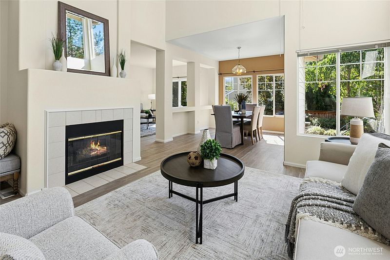 4th image of 25211 SE 43rd Way