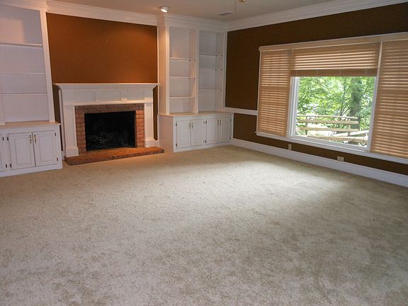 5th image of 8514 Sweet Oaks Cv