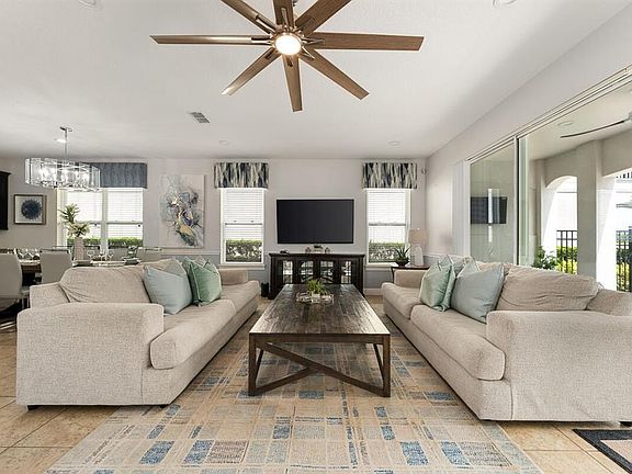 3rd image of 795 GOLDEN BEAR DRIVE