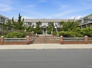 65 W Broadway #8B, Long Beach, NY 11561