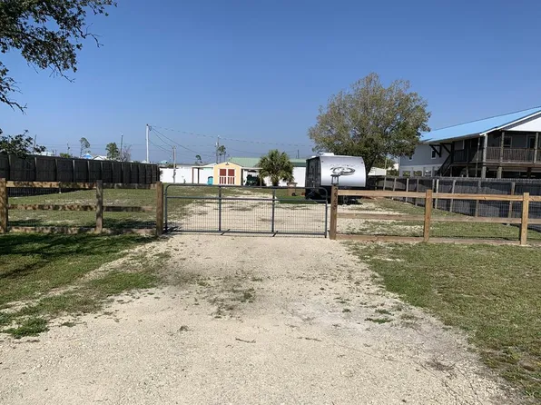 223 Columbus St, Port Saint Joe, FL 32456