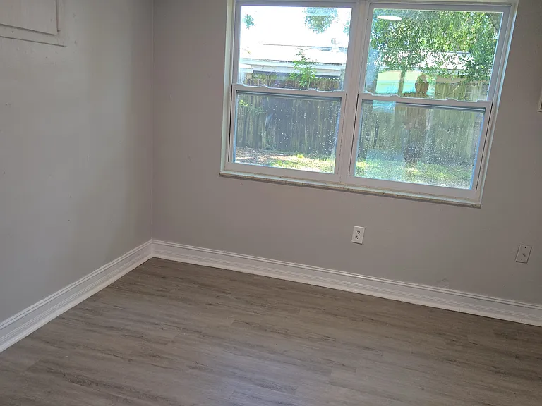 5423 Pasadena Dr #2 — Photo 13