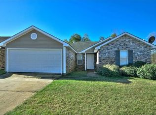 7466 Horizon Dr, New Orleans, LA 70129
