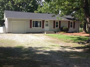 7106 Fairacres Rd, North Ridgeville, OH 44039