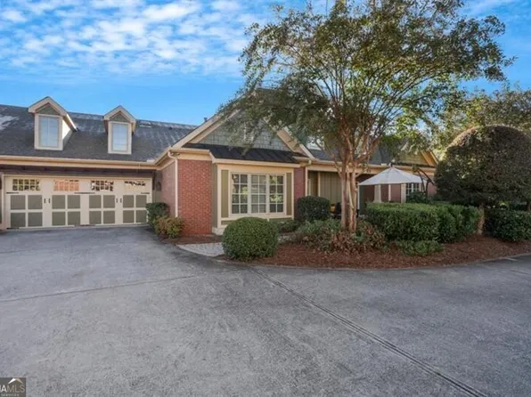 2431 Ballantrae Cir, Cumming, GA 30041