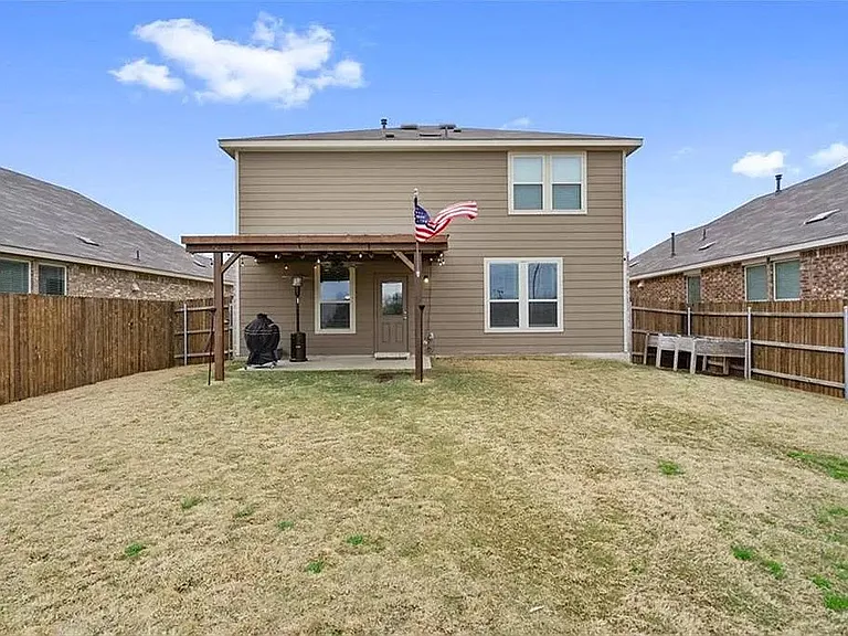 200 Duroc Dr — Photo 36