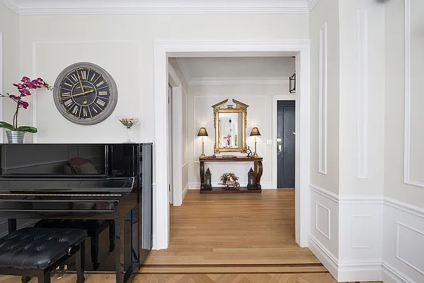 Sold by PHP Realty Services | media 16