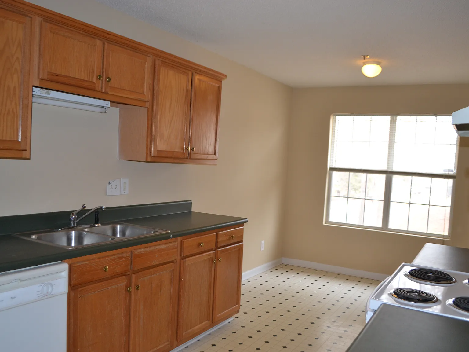 227 Appleby Drive — Photo 3