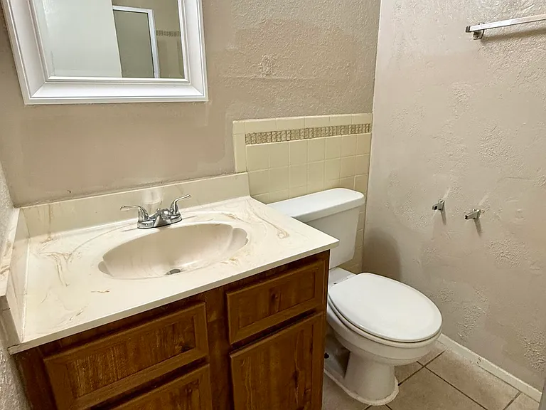 3112 Wayside St #B — Photo 14