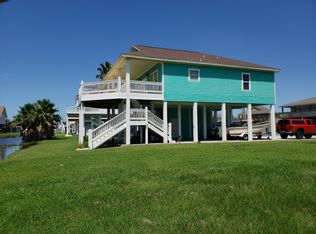 2622 Tide Dr, Crystal Beach, TX 77650
