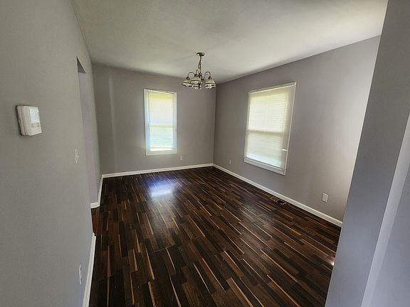 4th image of 435 10th St