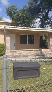 2401 NW 32nd St, Miami, FL, 33142