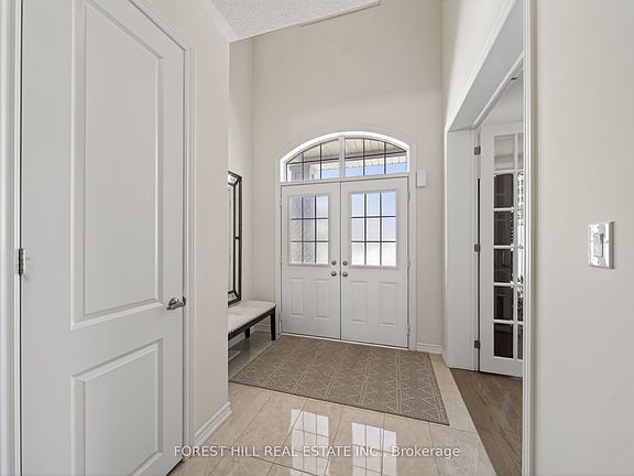 4th image of 37 Rugman Cres