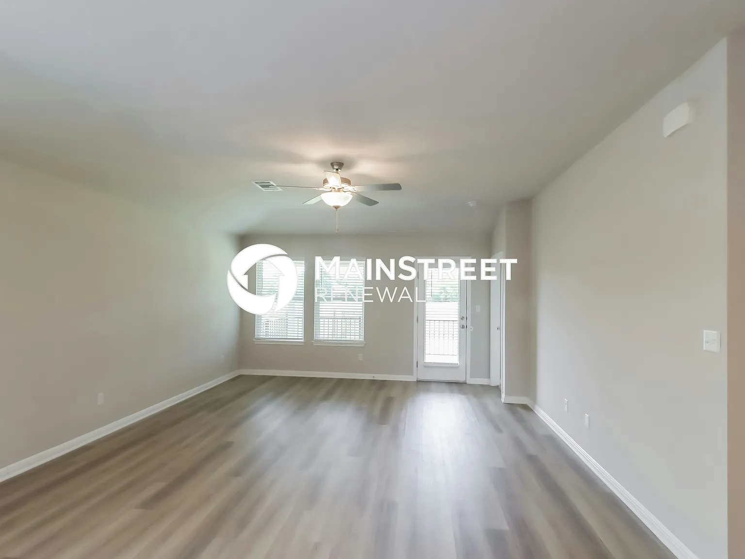 327 Durango Downs Dr — Photo 2