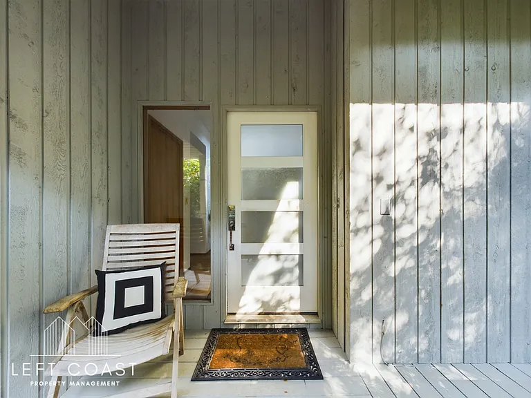 132 Salishan Dr — Photo 8